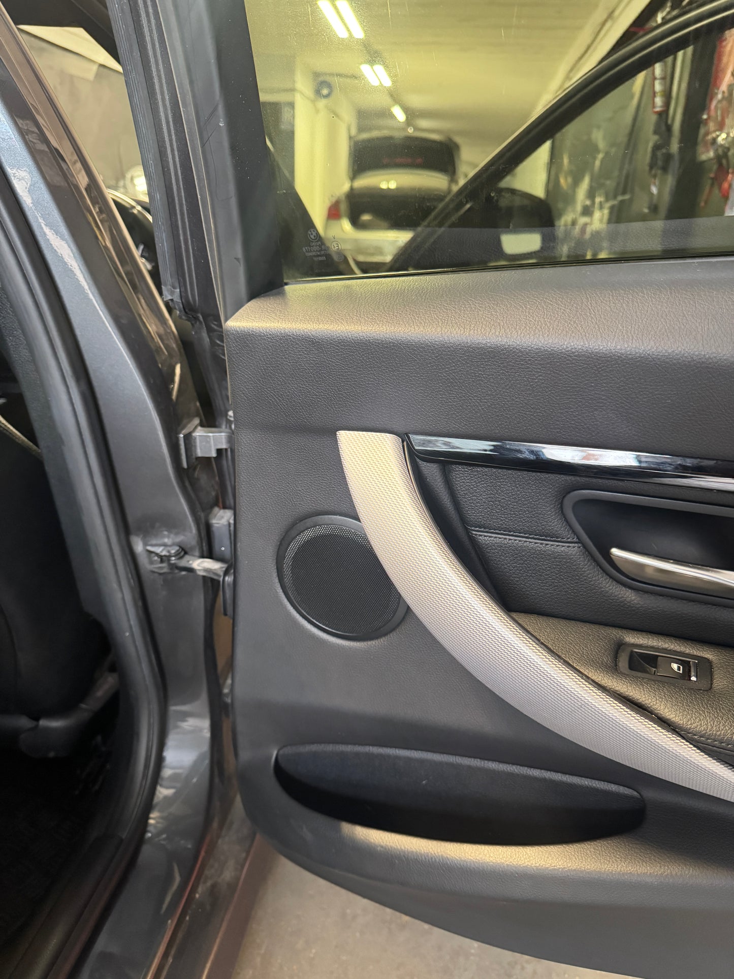 BMW F3x Harman Kardon (688)