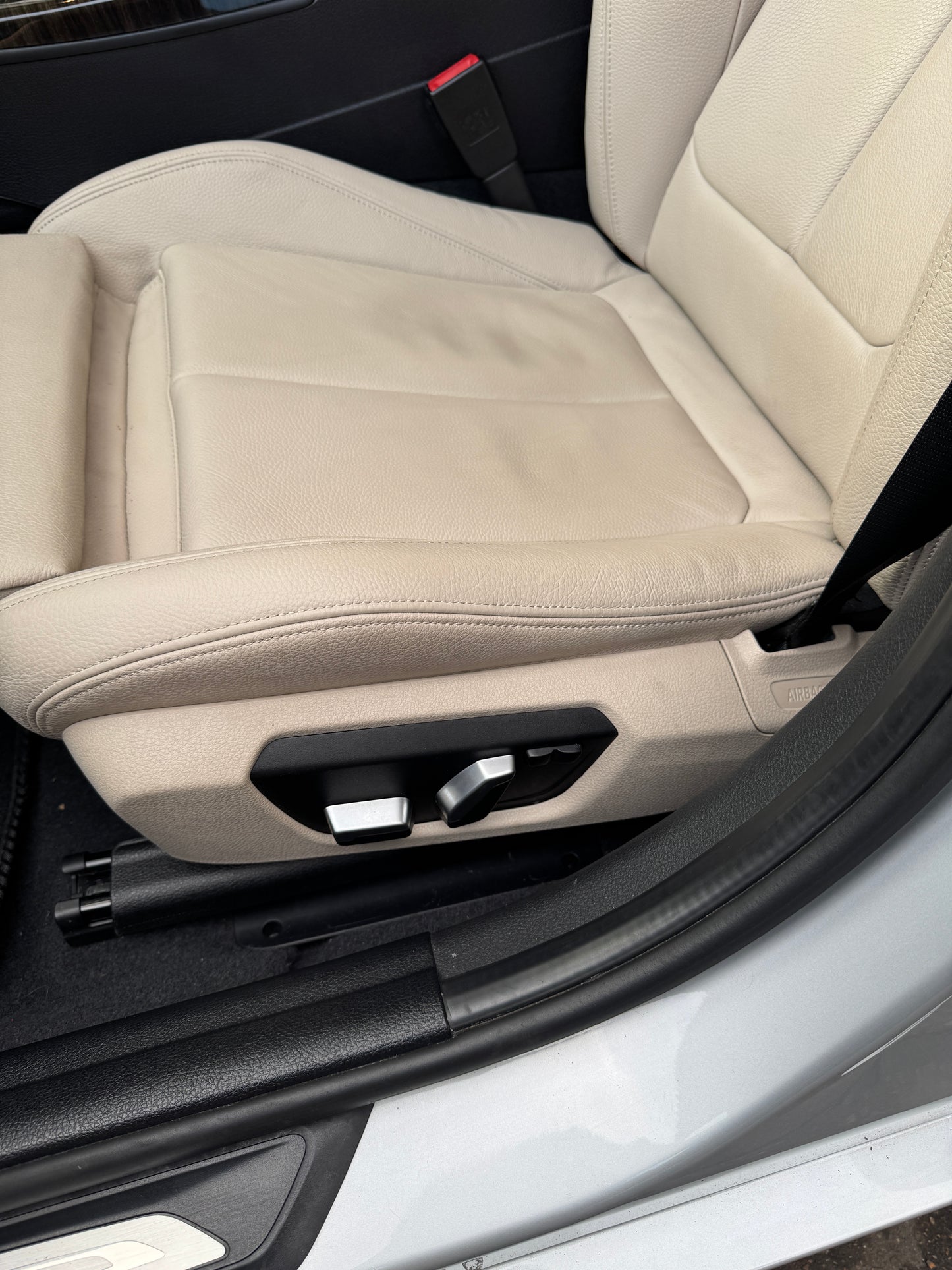 Passenger electric seat controls