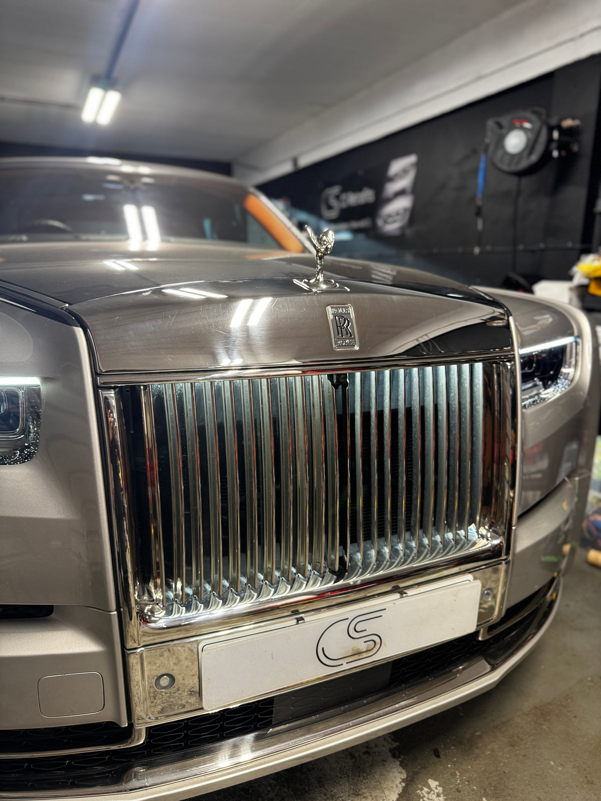 Rolls-Royce Phantom series II facelift